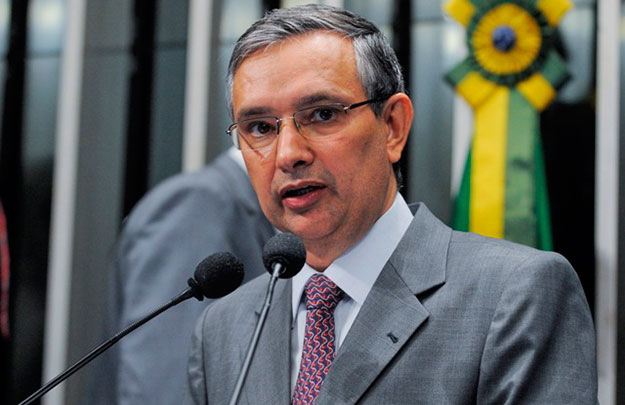EDUARDO AMORIM 
