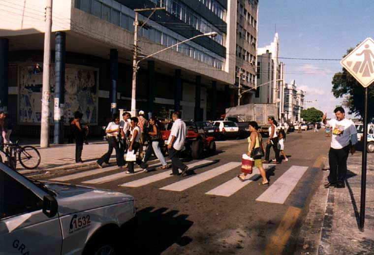 FAIXA DE PEDESTRE