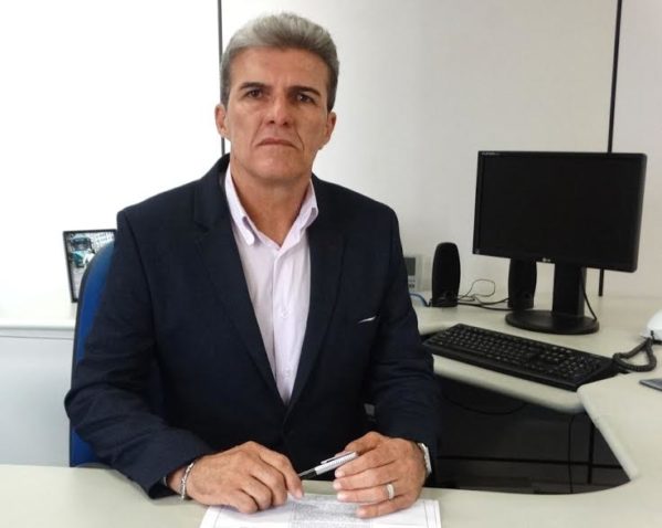 Novo diretor