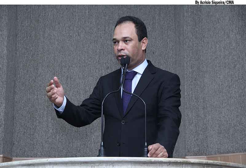 Pastor Roberto Morais