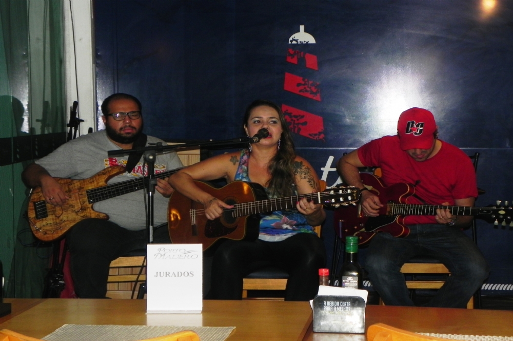 SHOW