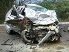 acidente carro amassado