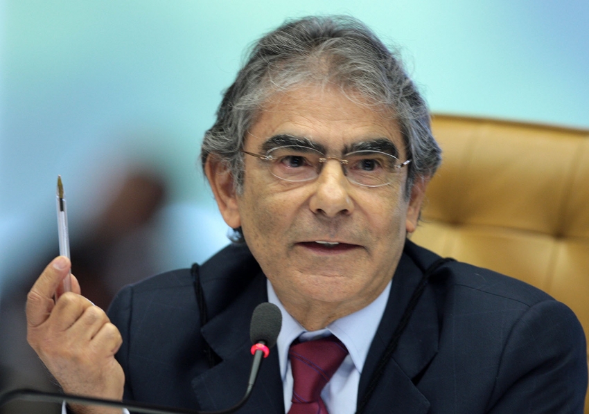 carlos ayres