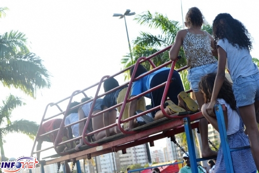 crianças