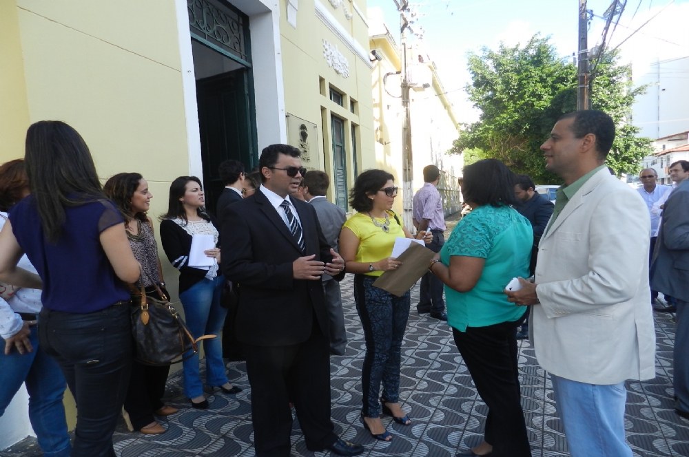 delegados paralisados