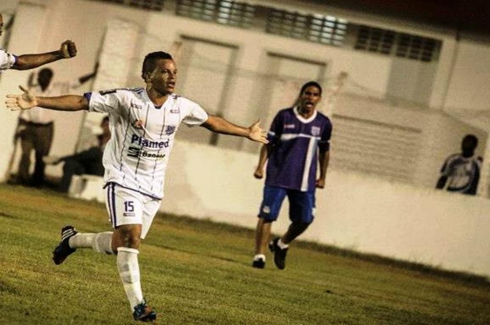 diego jogador do b jr