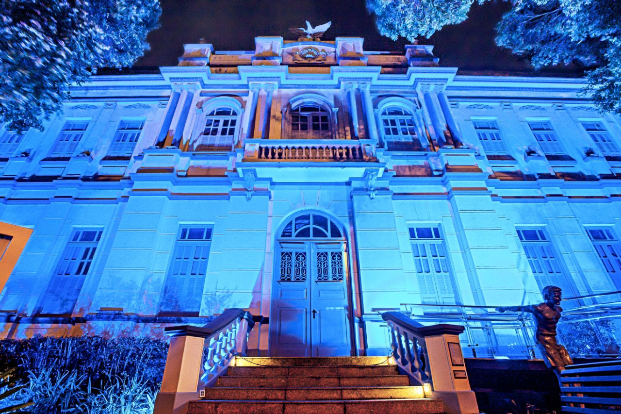 fachada do museu da gente sergipana iluminada 1