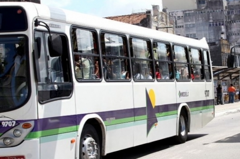 onibus 14 06 2019