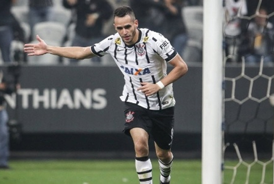 renato augusto