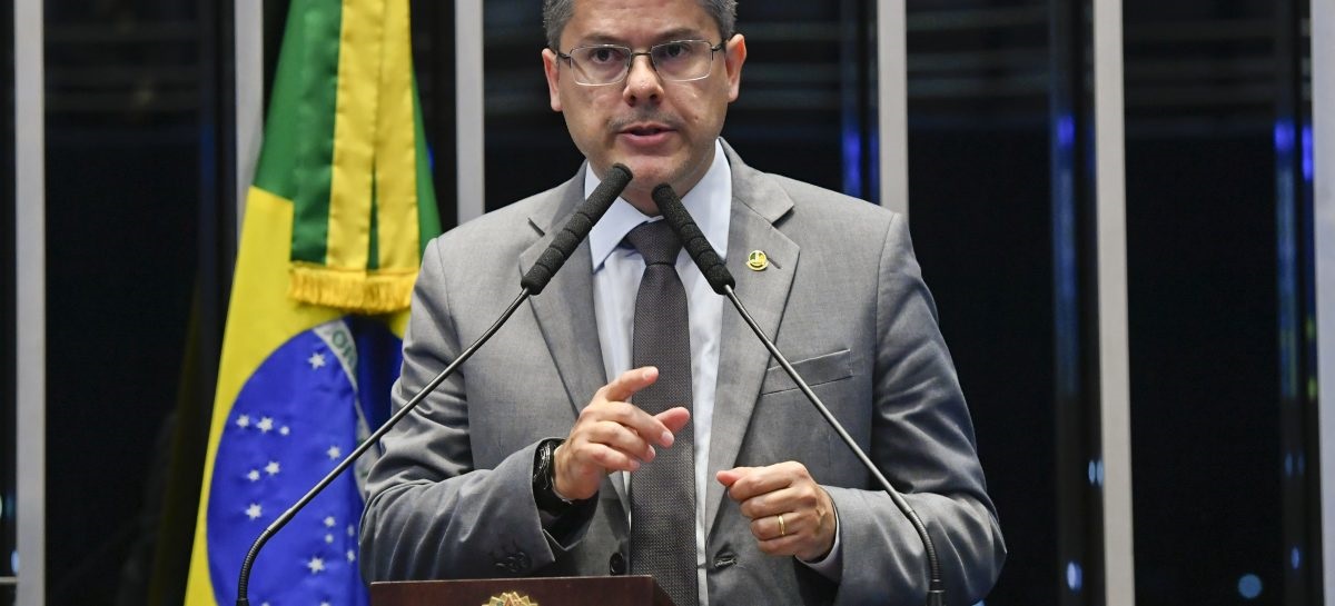 senador