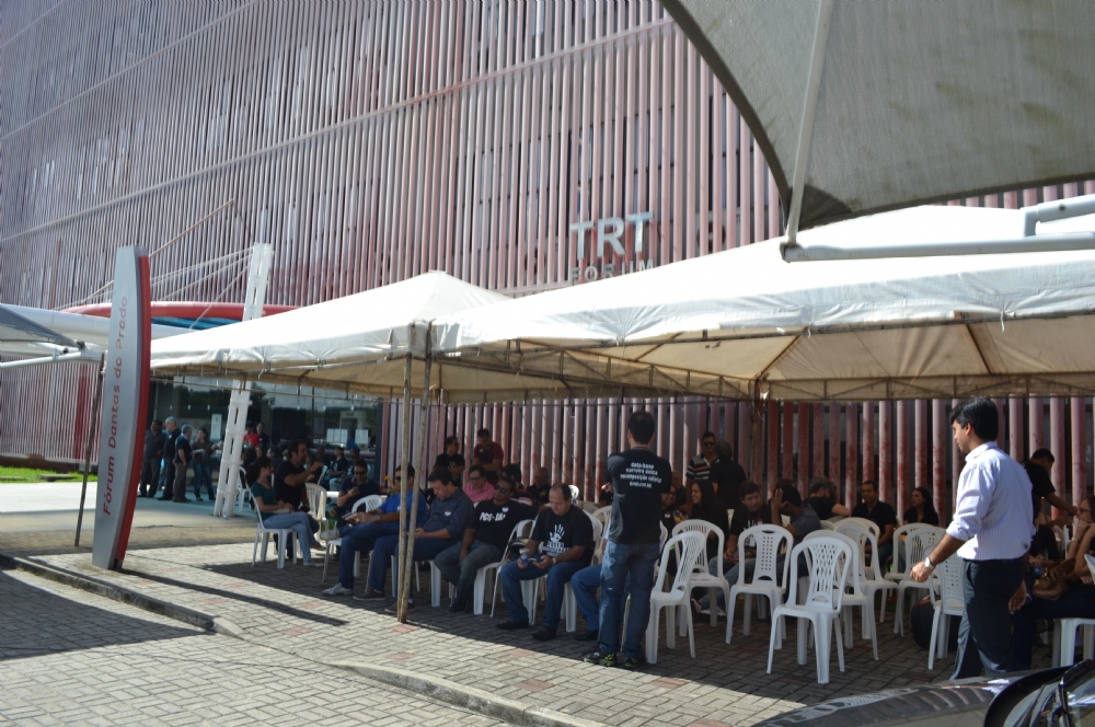 servidores do judiciario